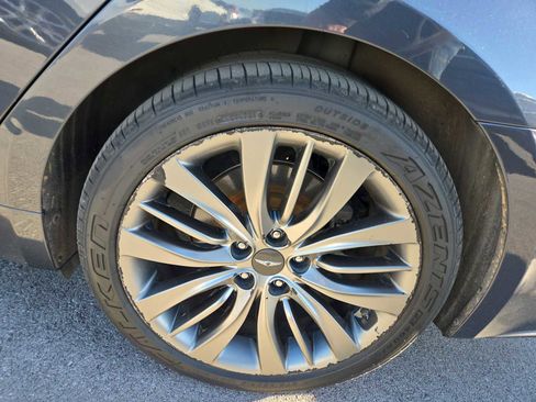 Used 2017 Genesis G80 5.0 Ultimate image 6