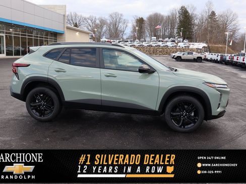 New 2026 Chevrolet Trax ACTIV image 1