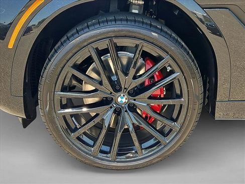 Used 2027 BMW X6 xDrive40i w/ Climate Comfort Package AWD/4WD image 10