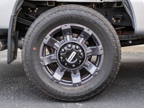 Used 2024 Ford F350 Lariat w/ Sport Appearance Package AWD/4WD image 30