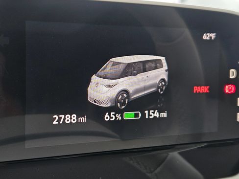 Used 2025 Volkswagen ID. Buzz Pro S Plus AWD/4WD image 14