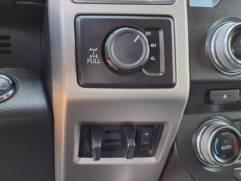 Used 2017 Ford F350 Platinum w/ Platinum Ultimate Package image 31