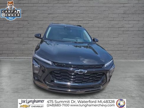 Certified 2024 Chevrolet Trax ACTIV w/ Driver Confidence Package FWD image 3