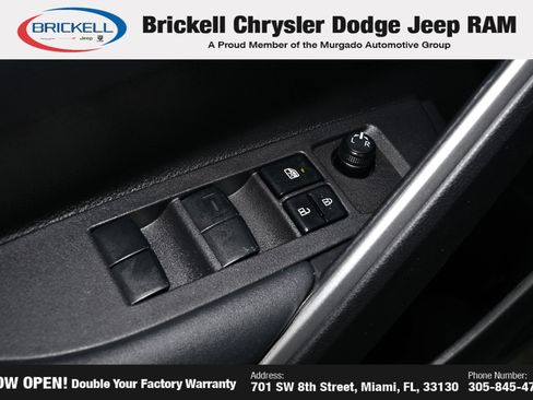 Used 2024 Toyota Corolla Cross LE w/ Moonroof Package FWD image 26