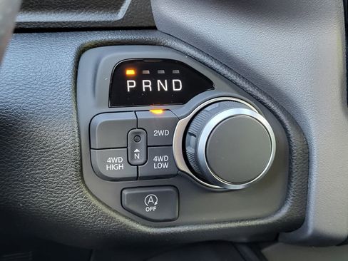 New 2026 RAM 1500 Express AWD/4WD image 12