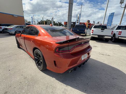 Used 2020 Dodge Charger Scat Pack RWD image 4