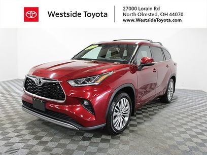 Used 2025 Toyota Highlander Platinum