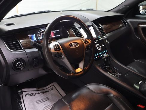 Used 2019 Ford Taurus Limited image 17