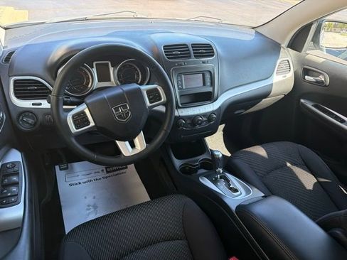Used 2013 Dodge Journey SXT w/ Flexible Seating Group FWD image 18