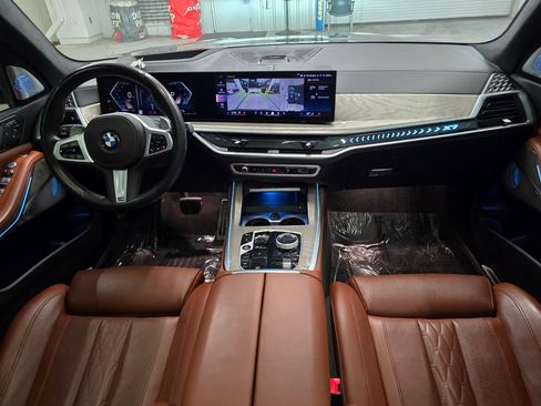 Used 2025 BMW X7 xDrive40i w/ Executive Package AWD/4WD image 36