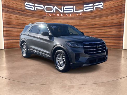New 2026 Ford Explorer Active image 8