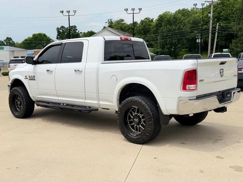 Used 2018 RAM 2500 Laramie w/ Protection Group AWD/4WD image 3