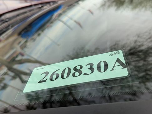 Used 2025 Kia Sportage SX image 34