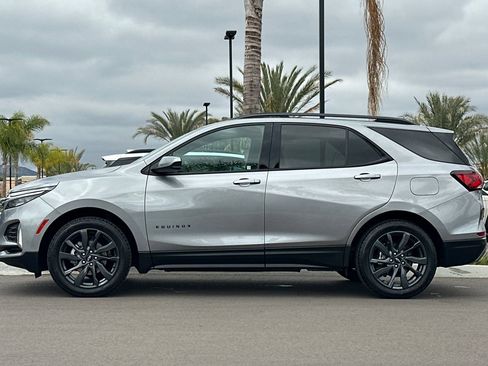 Used 2023 Chevrolet Equinox RS FWD image 7