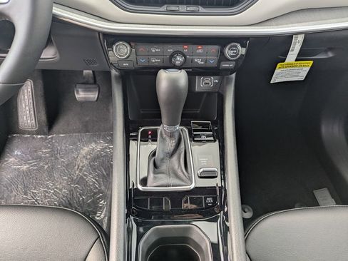 New 2026 Jeep Compass Limited image 15