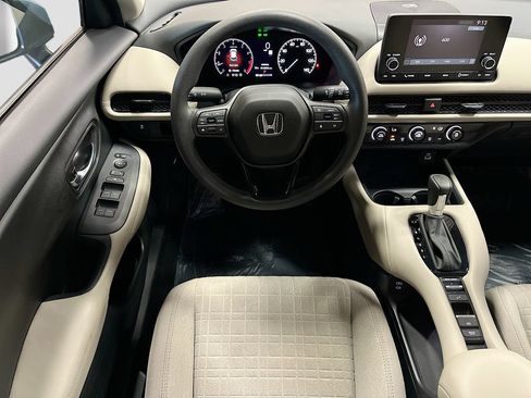 Used 2025 Honda HR-V LX image 20