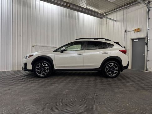 Used 2020 Subaru Crosstrek 2.0i Limited w/ Moonroof Package w/Navigation AWD/4WD image 2