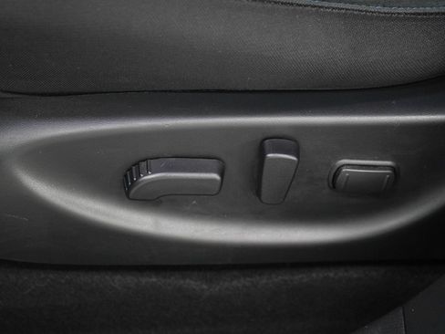 Used 2019 Nissan Leaf SV Plus w/ SV Plus Technology Package FWD image 23