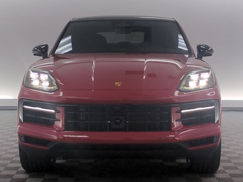 New 2026 Porsche Cayenne Coupe AWD/4WD image 7