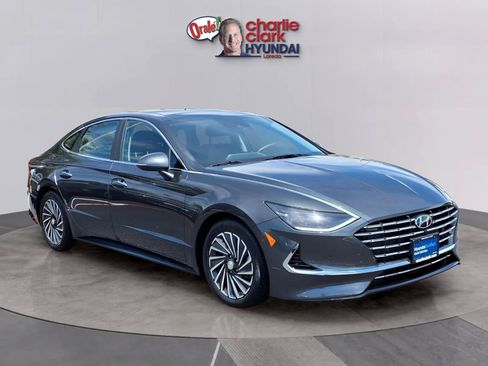 Certified 2023 Hyundai Sonata Limited FWD image 7