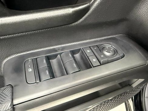 New 2026 Toyota Tacoma SR image 28