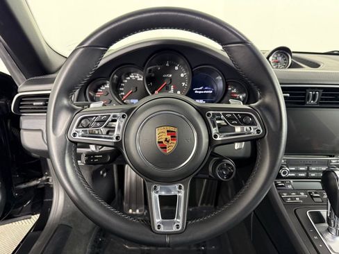 Certified 2019 Porsche 911 Targa 4 GTS image 27
