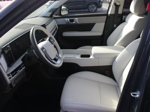 Used 2024 Hyundai Santa Fe Calligraphy AWD/4WD image 15