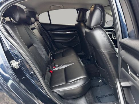 Used 2020 MAZDA MAZDA3 Select Package image 16
