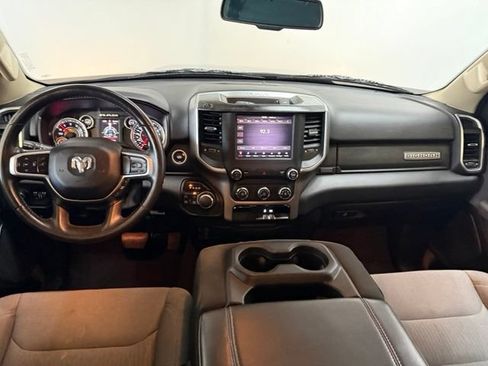 Used 2019 RAM 1500 Big Horn AWD/4WD image 29