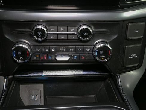 Used 2021 Ford F150 Lariat w/ Equipment Group 502A High image 31