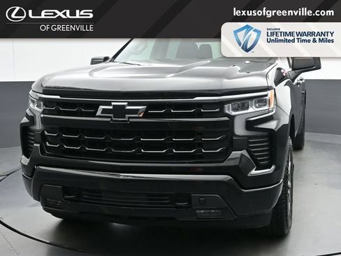 Used 2023 Chevrolet Silverado 1500 RST w/ Z71 Off-Road Package AWD/4WD image 3