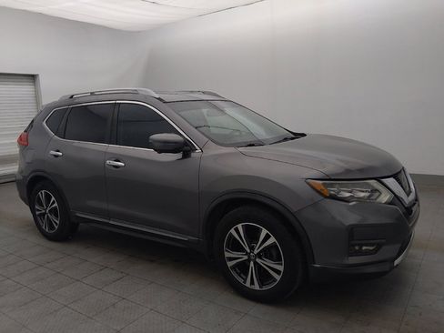 Used 2017 Nissan Rogue SL w/ SL Premium Package FWD image 11