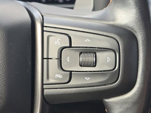 Used 2023 GMC Sierra 1500 AT4 w/ AT4 Premium Package AWD/4WD image 40