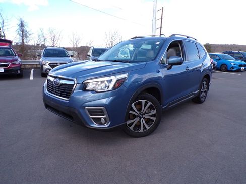 Used 2020 Subaru Forester Limited image 1