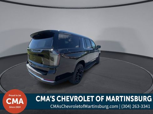 New 2026 Chevrolet Suburban LT w/ Comfort Package AWD/4WD image 8