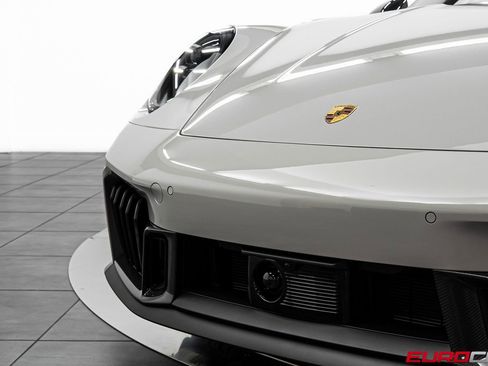 Used 2026 Porsche 911 Carrera 4 GTS image 16