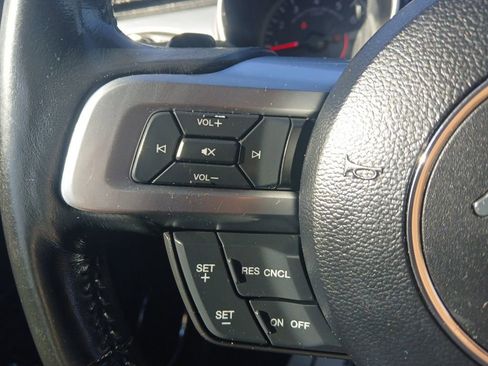 Used 2019 Ford Mustang Premium image 24