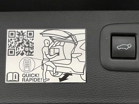 Certified 2024 Toyota Highlander XSE AWD/4WD image 15