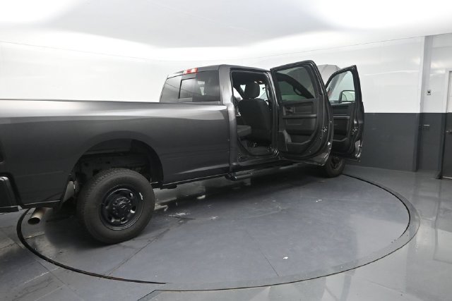 Used 2026 RAM 2500 Tradesman AWD/4WD image 35