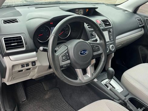 Used 2017 Subaru Forester 2.5i w/ Alloy Wheel Package image 14