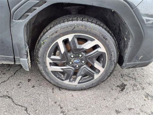 Used 2025 Subaru Forester Limited image 10