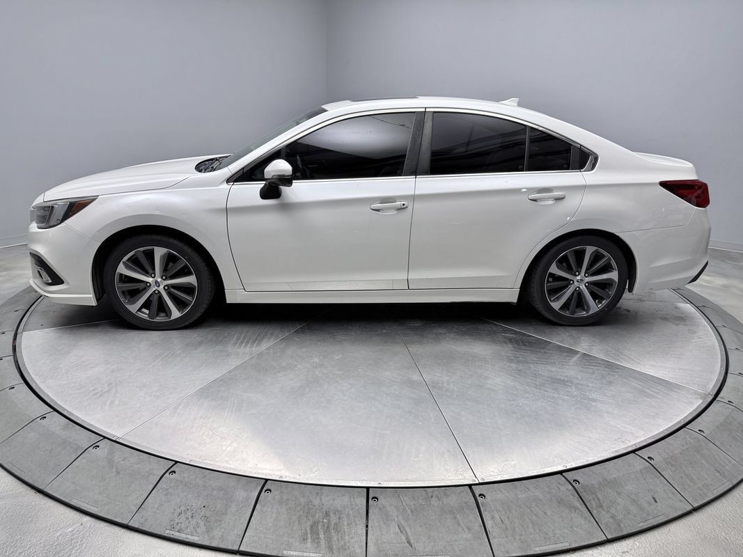 Used 2018 Subaru Legacy 2.5i Limited AWD/4WD image 8