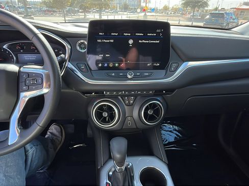 Certified 2024 Chevrolet Blazer LT w/ Midnight/Sport Edition image 19