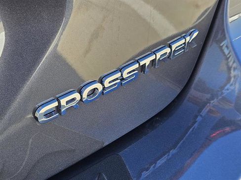 Used 2025 Subaru Crosstrek 2.5i Limited w/ Popular Package #3A image 9