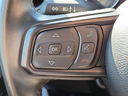 Used 2022 Jeep Wrangler Unlimited Sport AWD/4WD image 16
