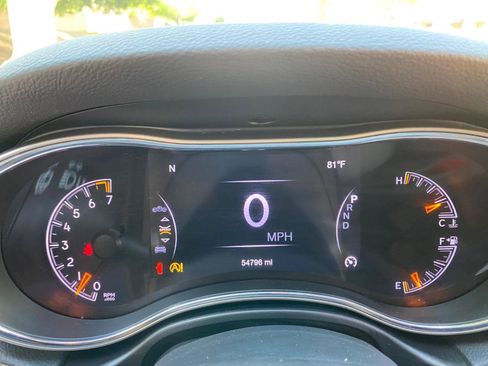 Used 2016 Jeep Grand Cherokee Laredo image 63