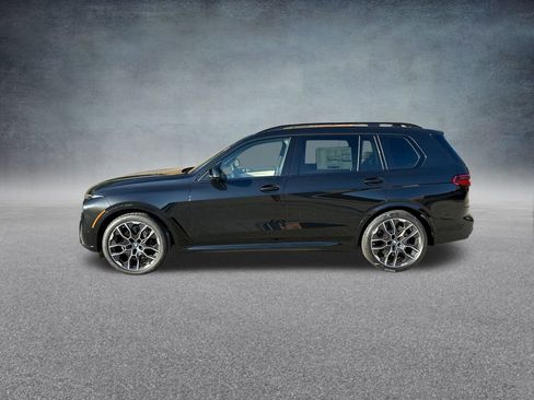 New 2026 BMW X7 M60i image 5