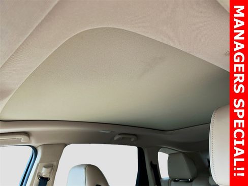 Used 2023 Acura MDX SH-AWD w/ Advance Package image 23