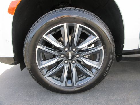 Used 2024 Cadillac Escalade Sport w/ Touring Package AWD/4WD image 55