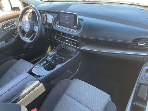 Certified 2023 Nissan Rogue SV image 13